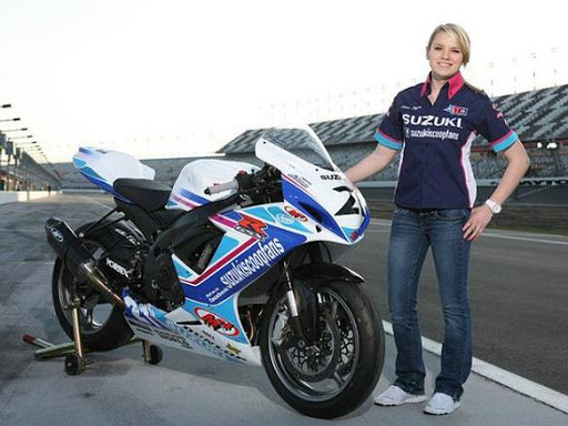 2009 – Fastest female lap record at Isle of Man TT